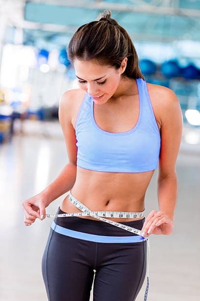 Femme ayant un objectif de perte de poids